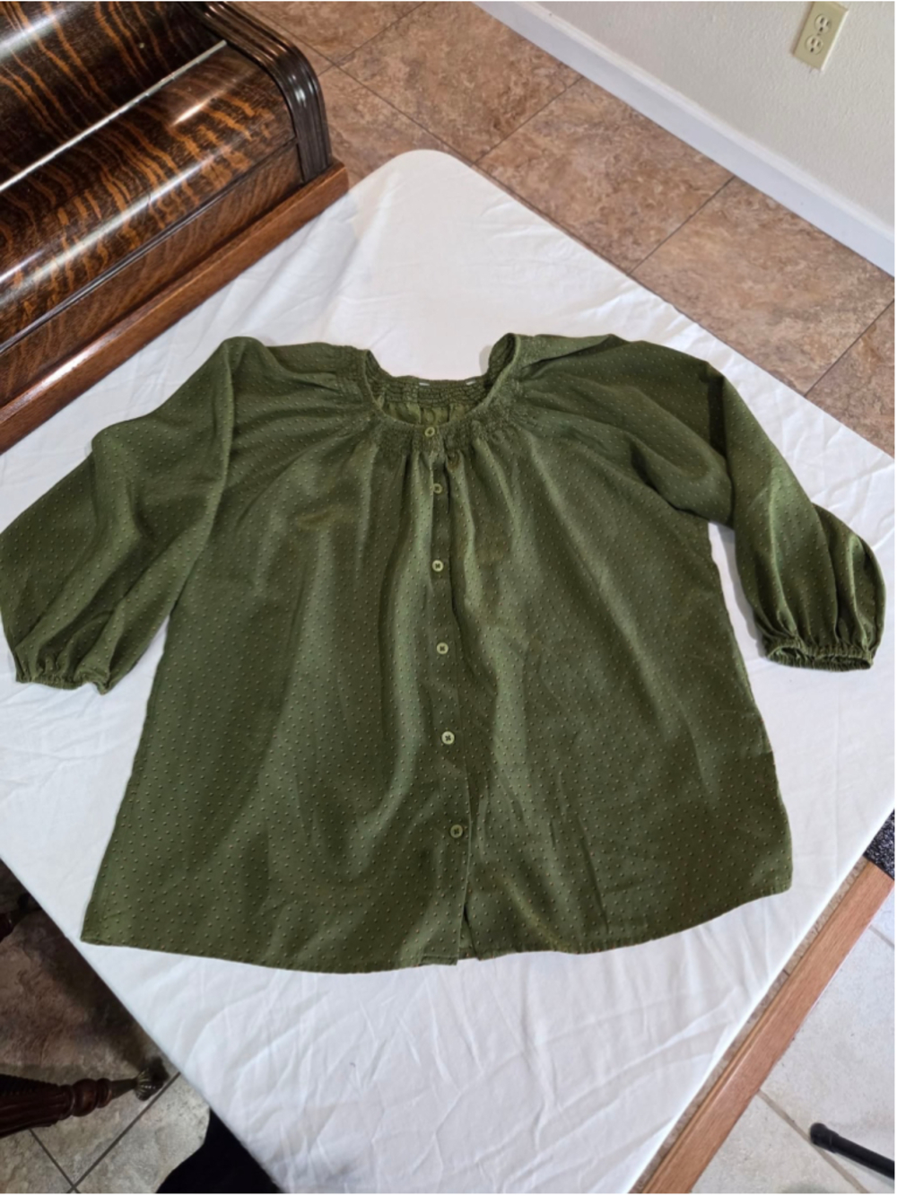 Tucker NYC 100% Silk Olive Green Blouse Orange Dot Gathered Neck Approx L to XL